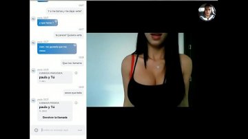 Bruneta infierbantata videochat face uiti tine